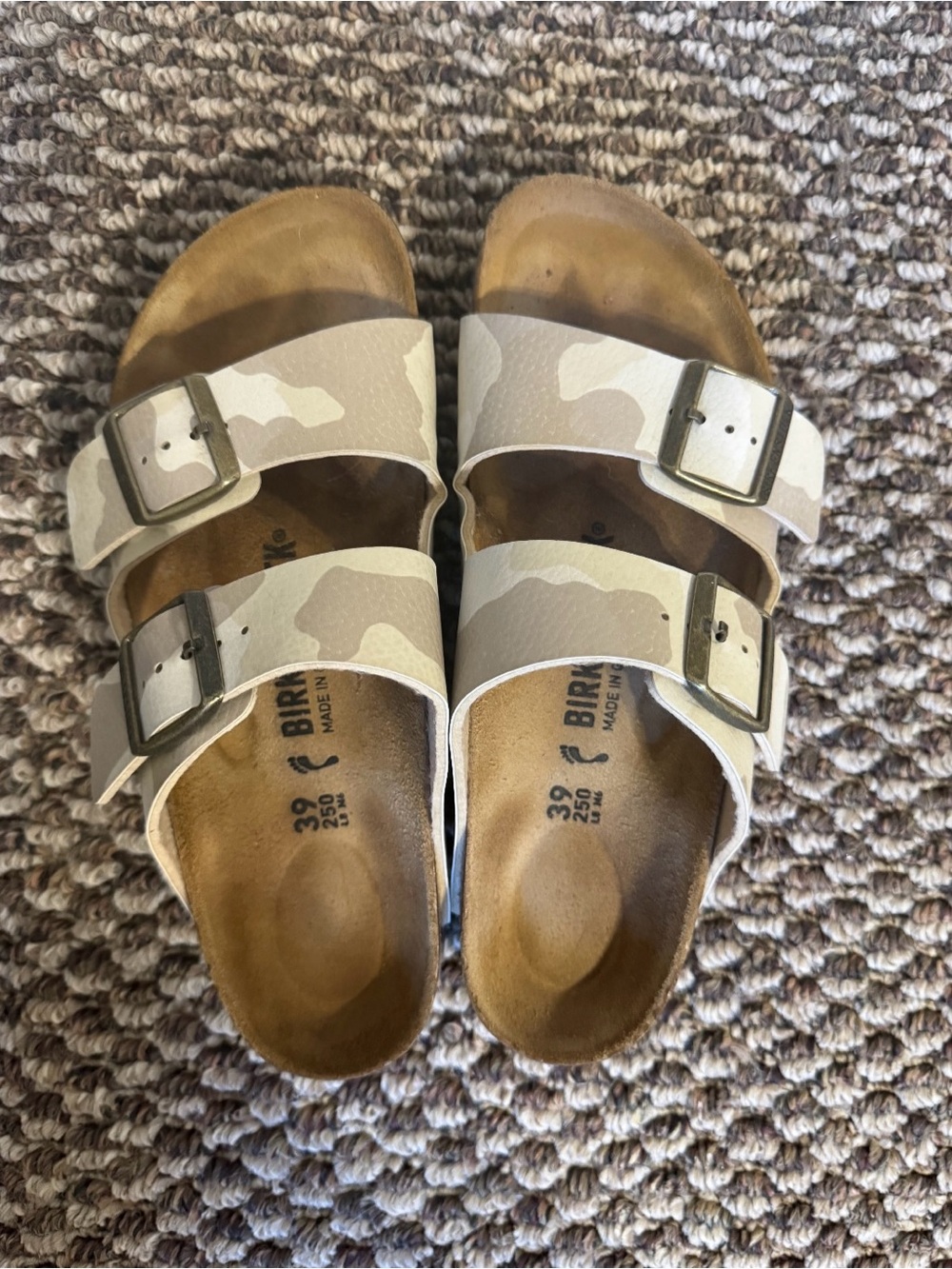 Birkenstock Arizona Desert Camo Sandals Women’s 39 8-8.5